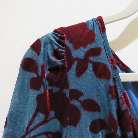 ESHAKTI WAYWARD FANCIES Floral Velvet Burnout Smocked Waist Tiered Dress Evening - Picture 5 of 16